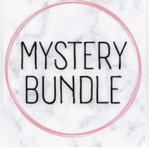 Sweater Weather 4 Piece Bundle Women's Mystery Box Size small